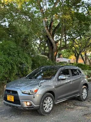 Mitsubishi RVR 2.0 2011 Gray