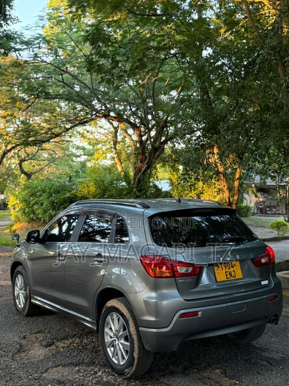 Mitsubishi RVR 2.0 2011 Gray