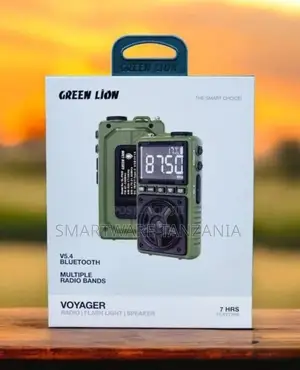 Green Lion Voyager Bt 5.4 Portable Radio Speaker Flashlight 7hr