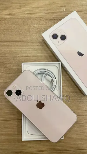 New Apple iPhone 13 128 GB Pink