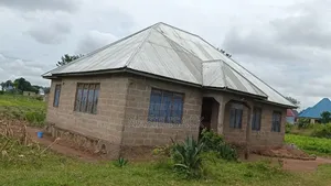 4bdrm House in Buswelu for sale