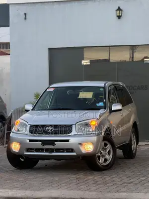 Toyota RAV4 1.8 2005 Silver