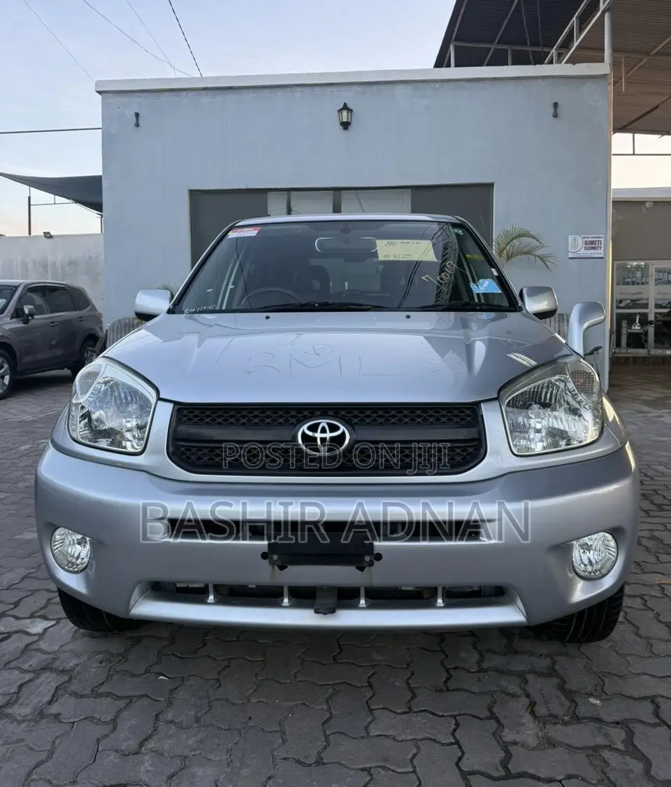 Toyota RAV4 1.8 2005 Silver