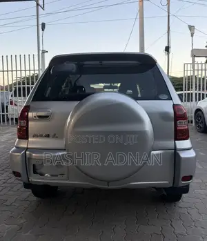 Toyota RAV4 1.8 2005 Silver