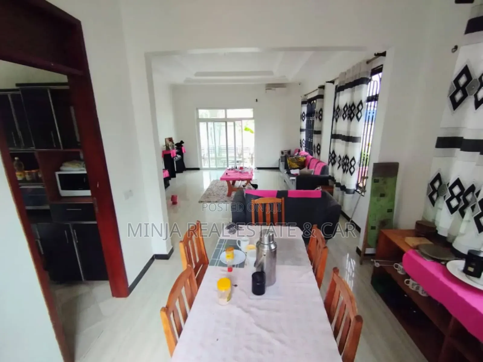 3bdrm House in Ukonga for sale