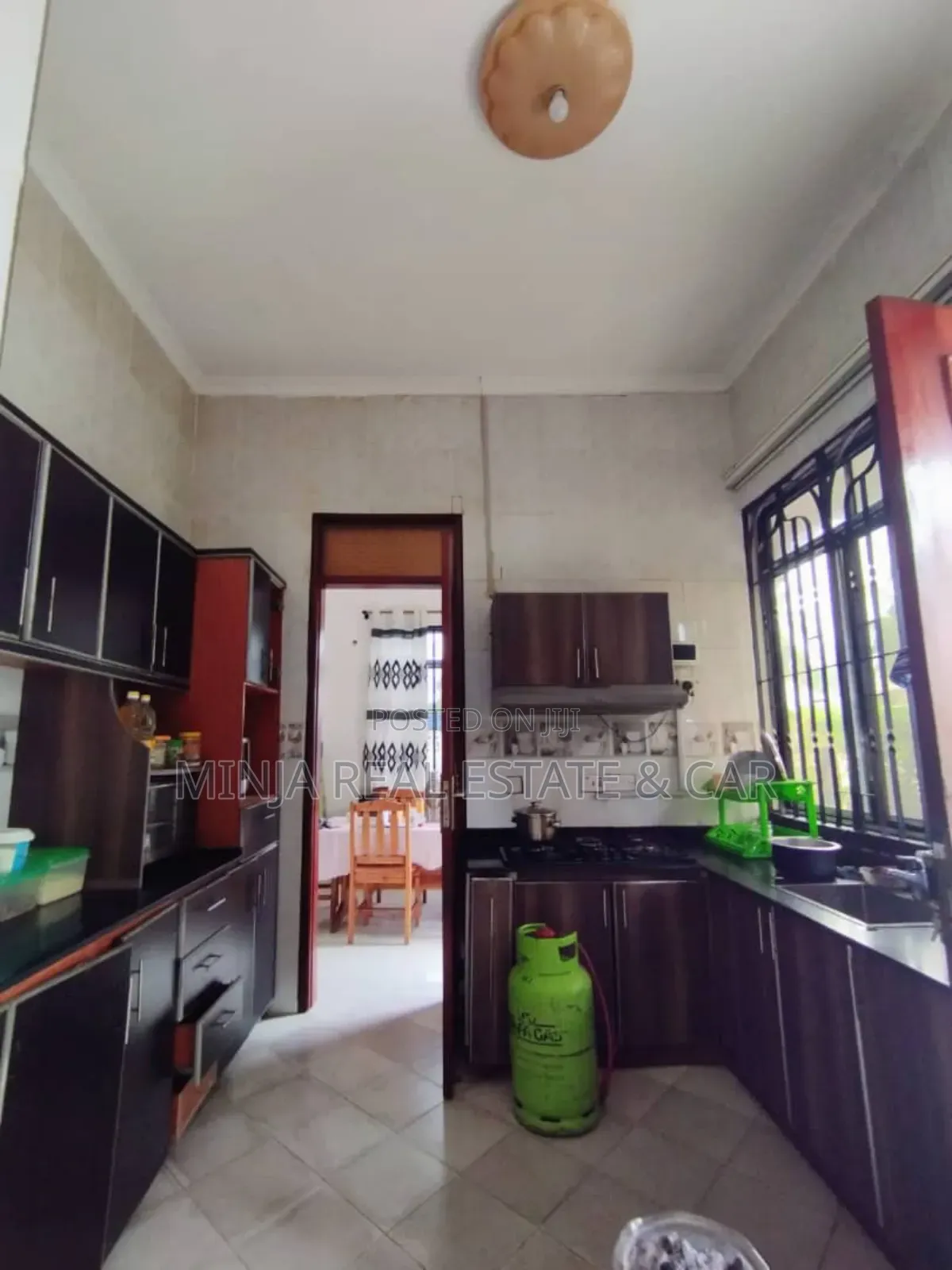 3bdrm House in Ukonga for sale