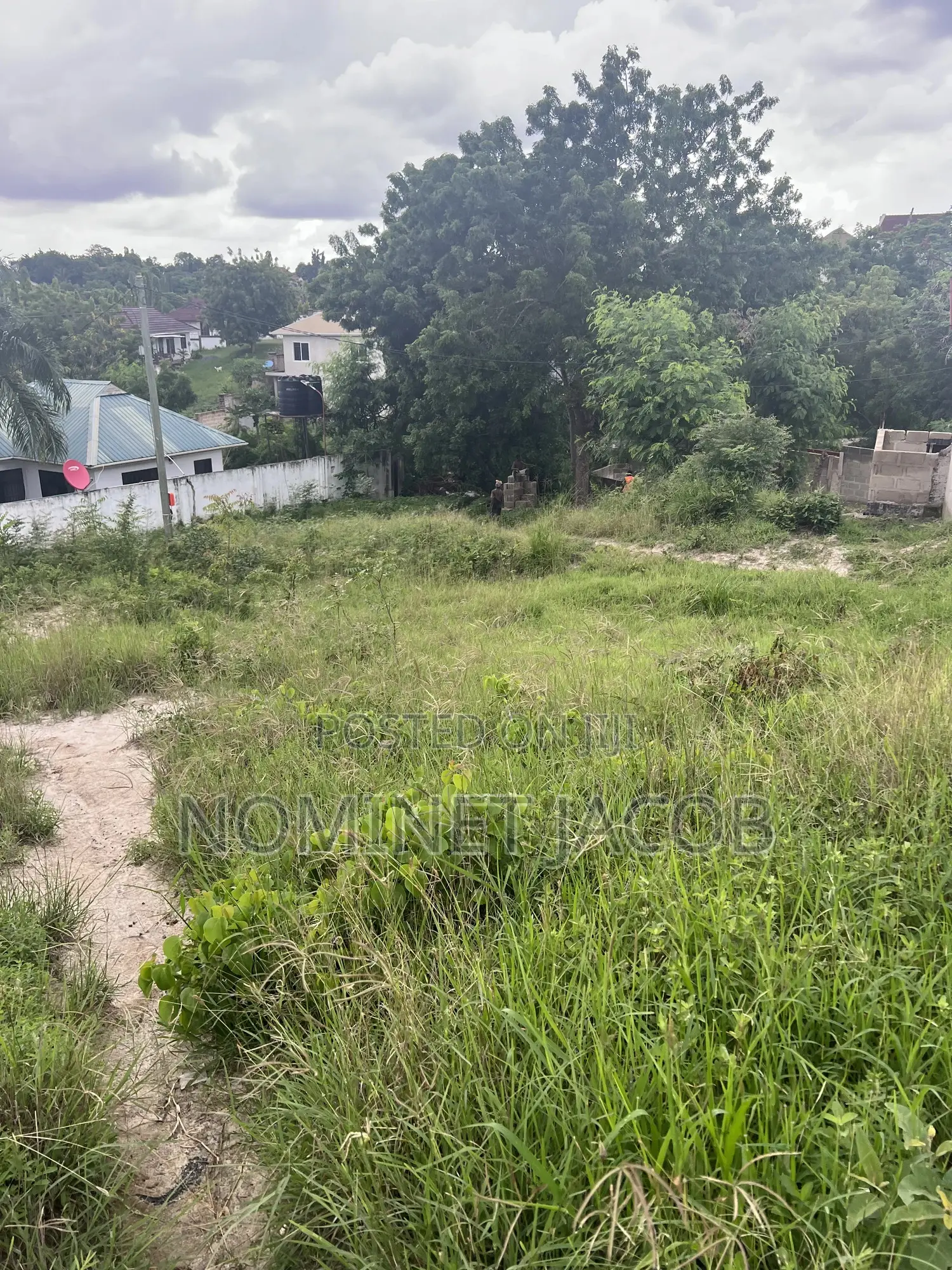 Plot for Sale CQMT 1300 Bei Million 250