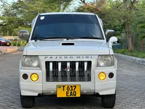 Mitsubishi Pajero Mini 2003 White