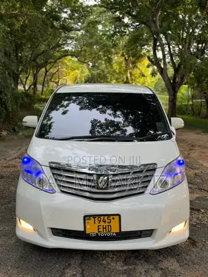 Toyota Alphard 2011 White