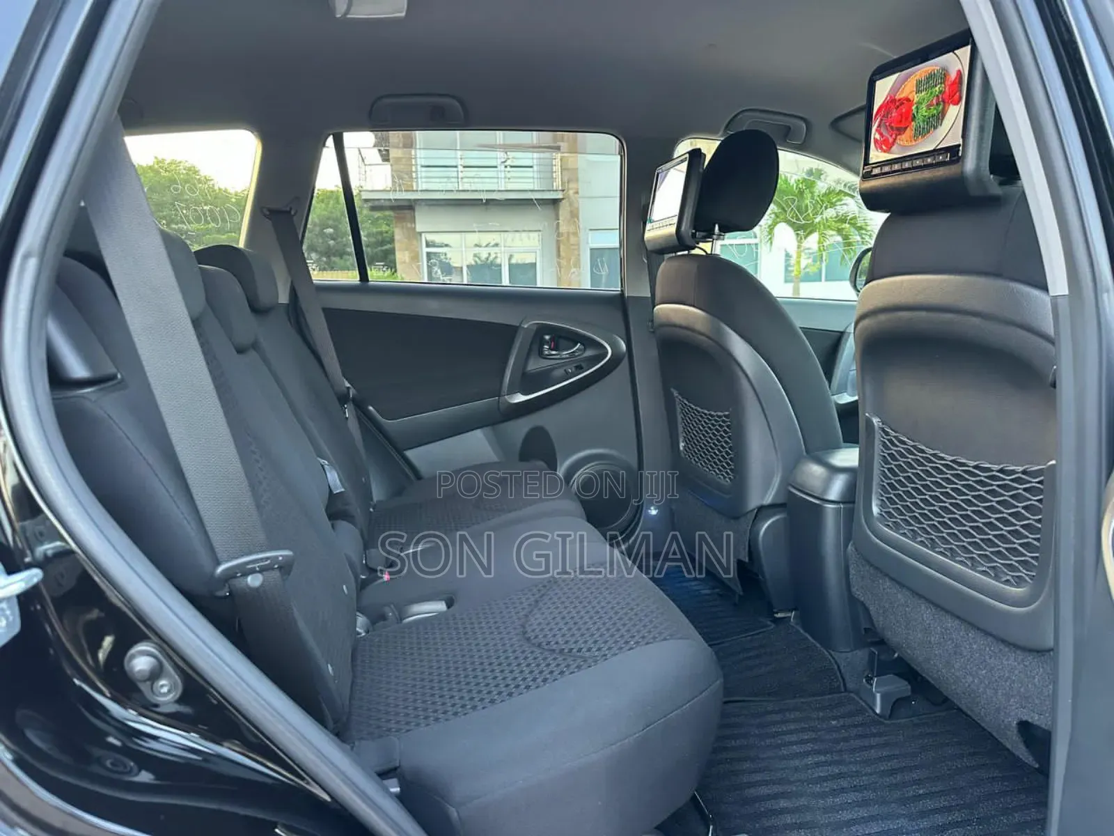 Toyota Vanguard 2012 Black