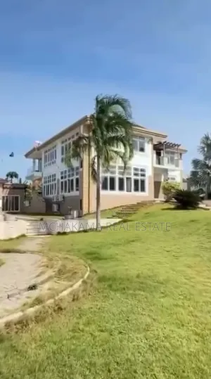 6bdrm Block of Flats in Mchakama Real Estate, Mbweni for sale