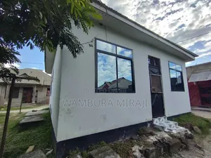 Nyumba Ipo G/Mboto