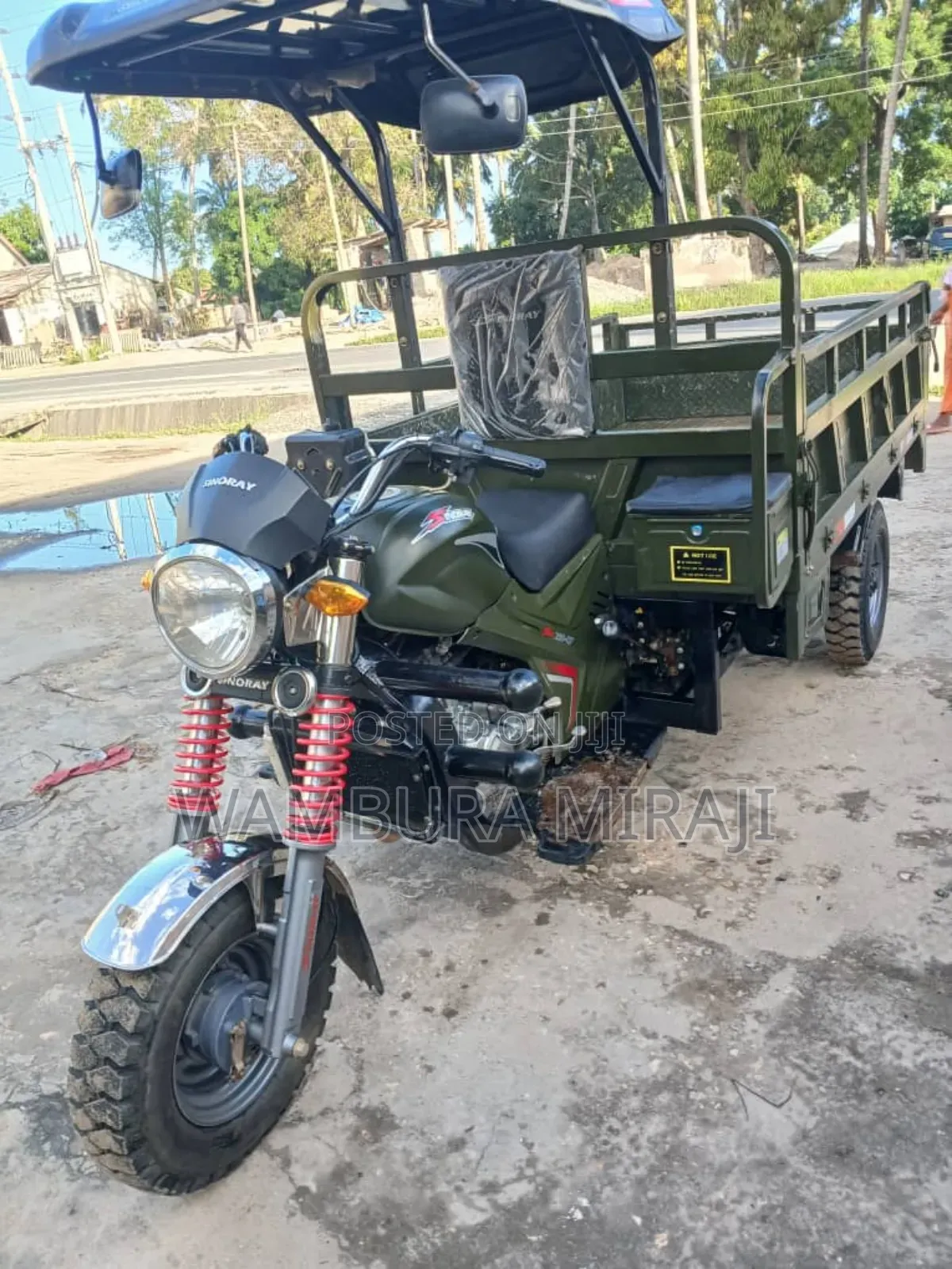 Bajaj Avenger 220 Cruise 2026 Green