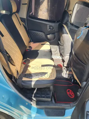 Toyota Fun Cargo 2004 Blue