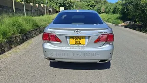 Toyota Crown 2007 Silver