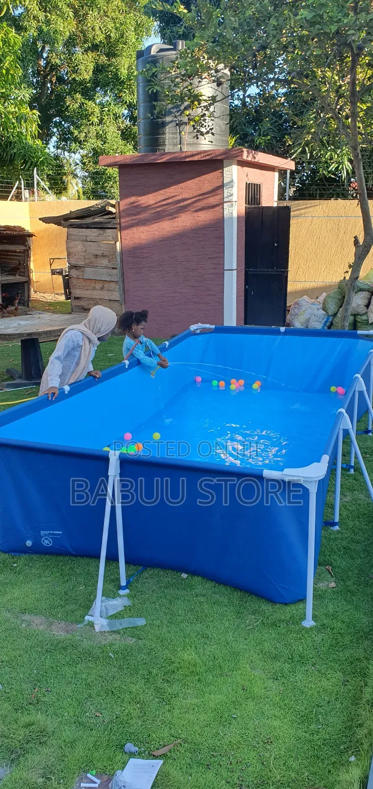 Ni Swimming Pool Yenye Ubora