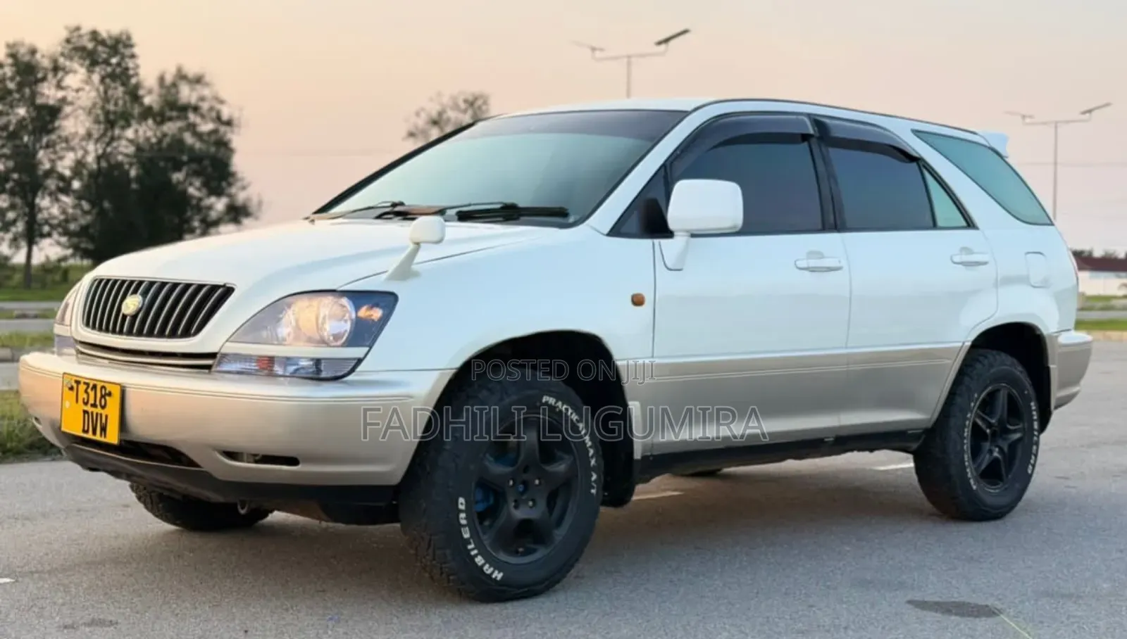 Toyota Harrier 2001 White