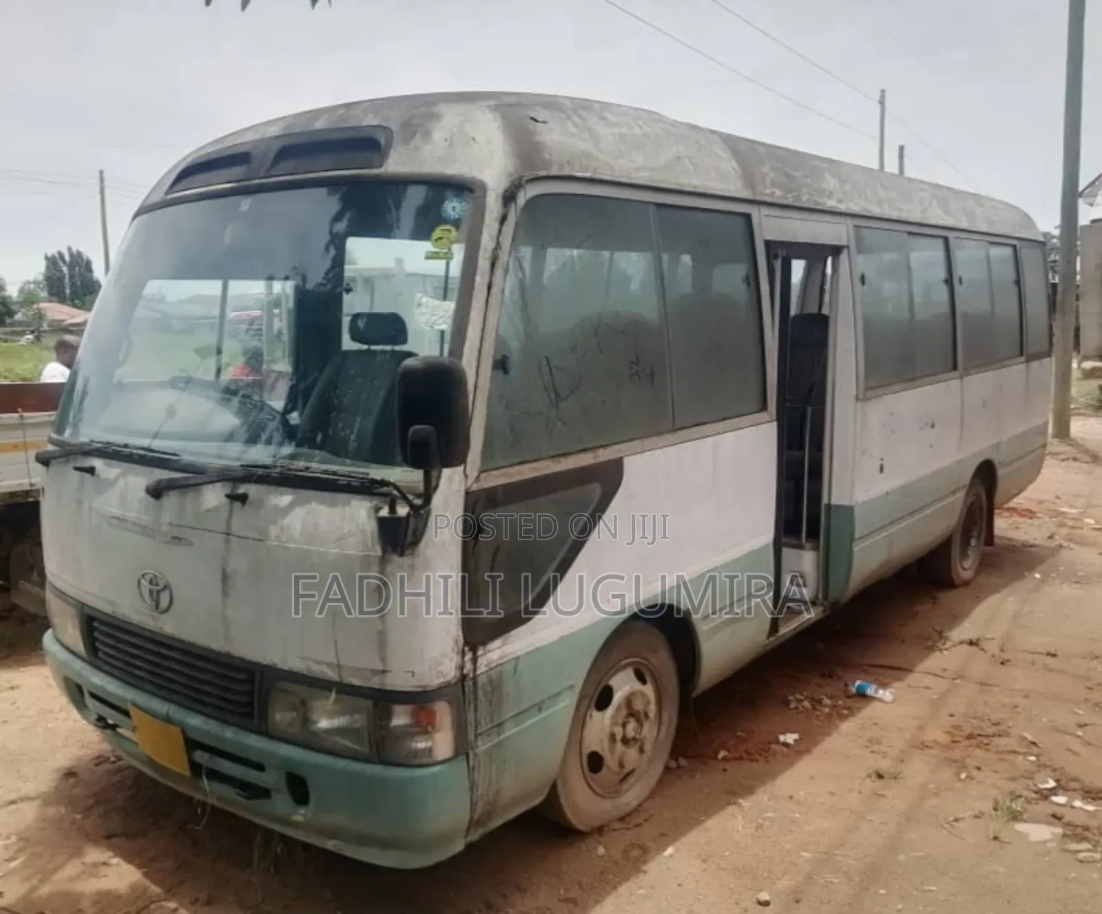 Toyota Coaster 2002 White