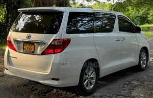 Toyota Alphard 2011 White