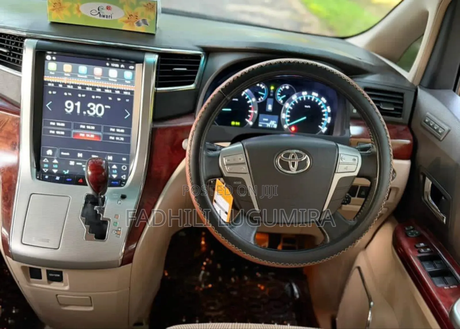 Toyota Alphard 2011 White