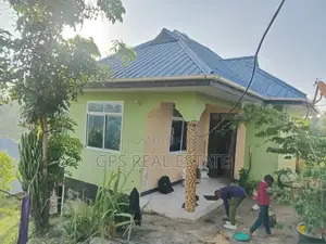 3bdrm House in Kiluvya Kwa Komba, Kinondoni for sale