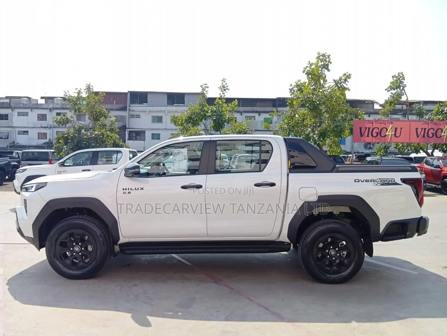 New Toyota Hilux 2025 White