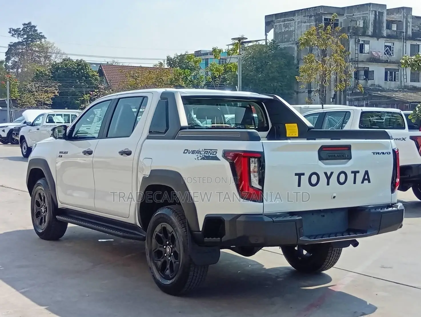 New Toyota Hilux 2025 White