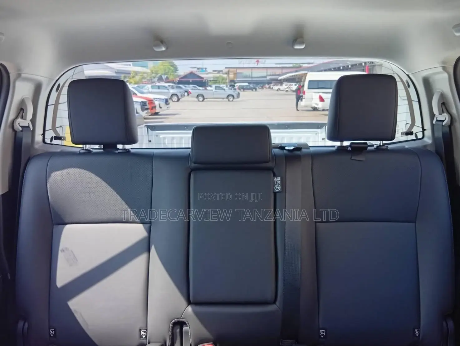 New Toyota Hilux 2025 White