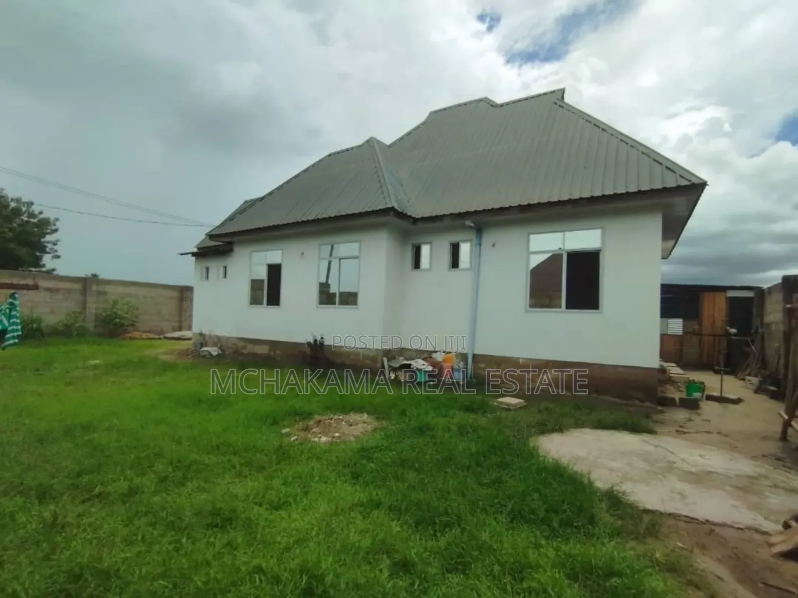 3bdrm House in Mchakama Real Estate, Ukonga for sale
