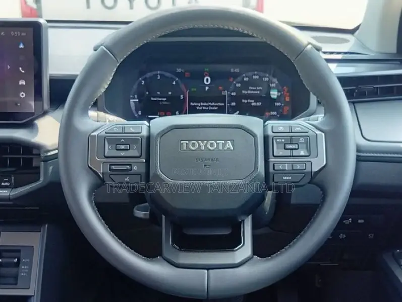 New Toyota Hilux 2025 Black