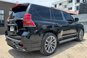 Toyota Land Cruiser Prado 2010 Black