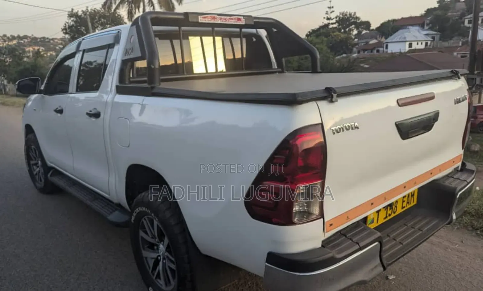 Toyota Hilux 2018 White