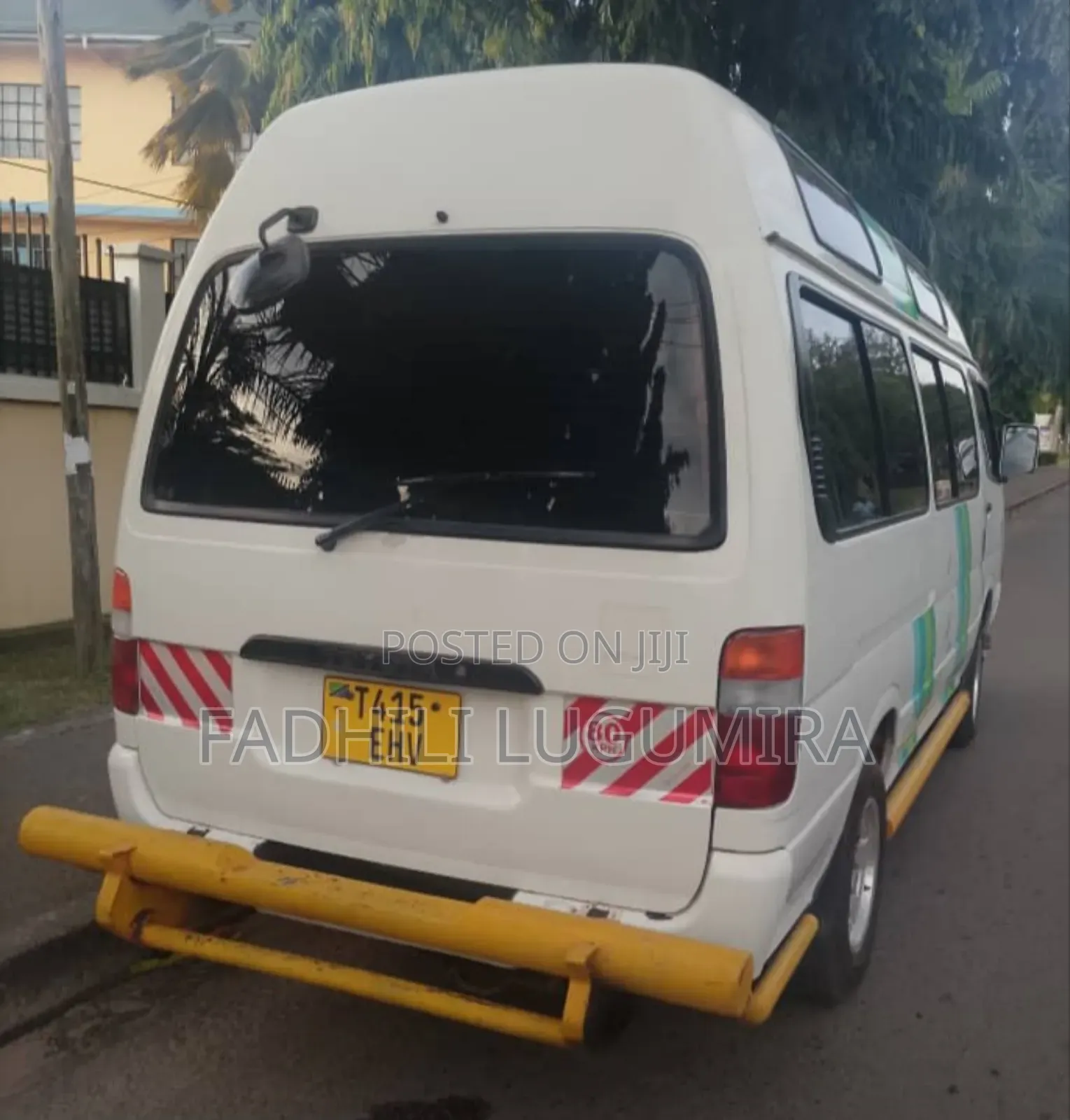 Toyota HiAce 1999 Pearl