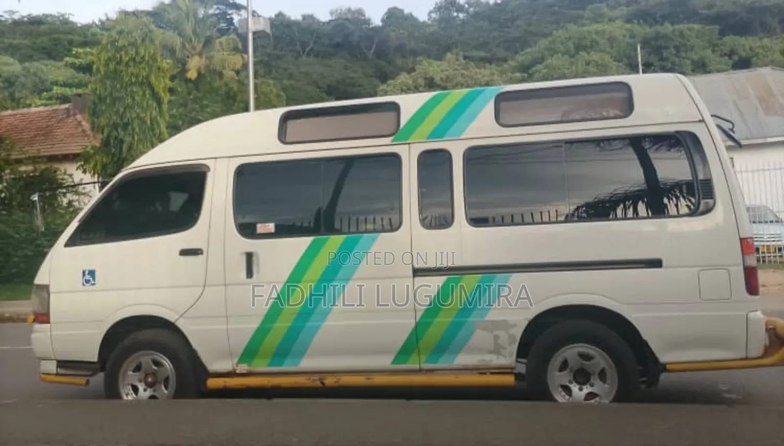 Toyota HiAce 1999 Pearl