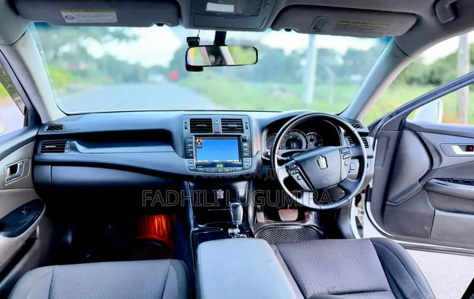 Toyota Crown 2008 White