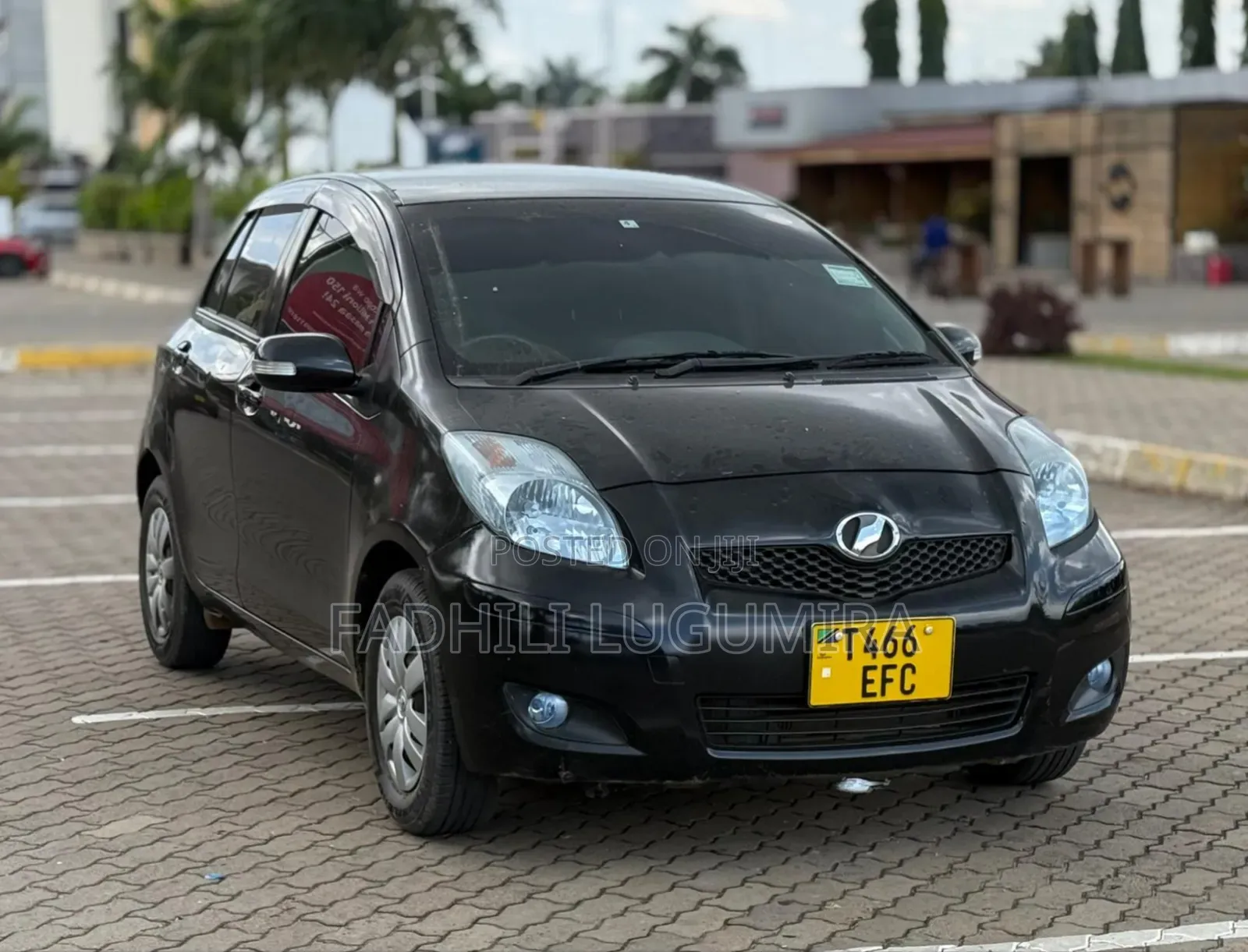 Toyota Vitz 2008 Black