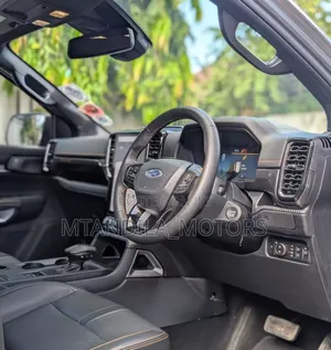 Ford Ranger Wildtrak 2024 Gray