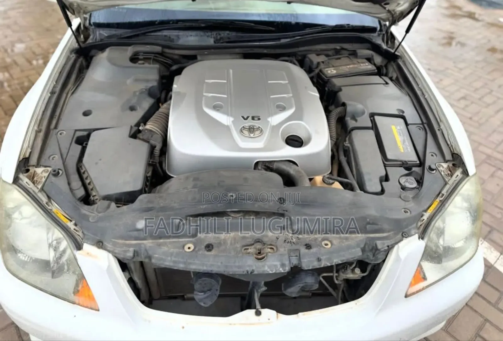 Toyota Crown Royale 2005 White