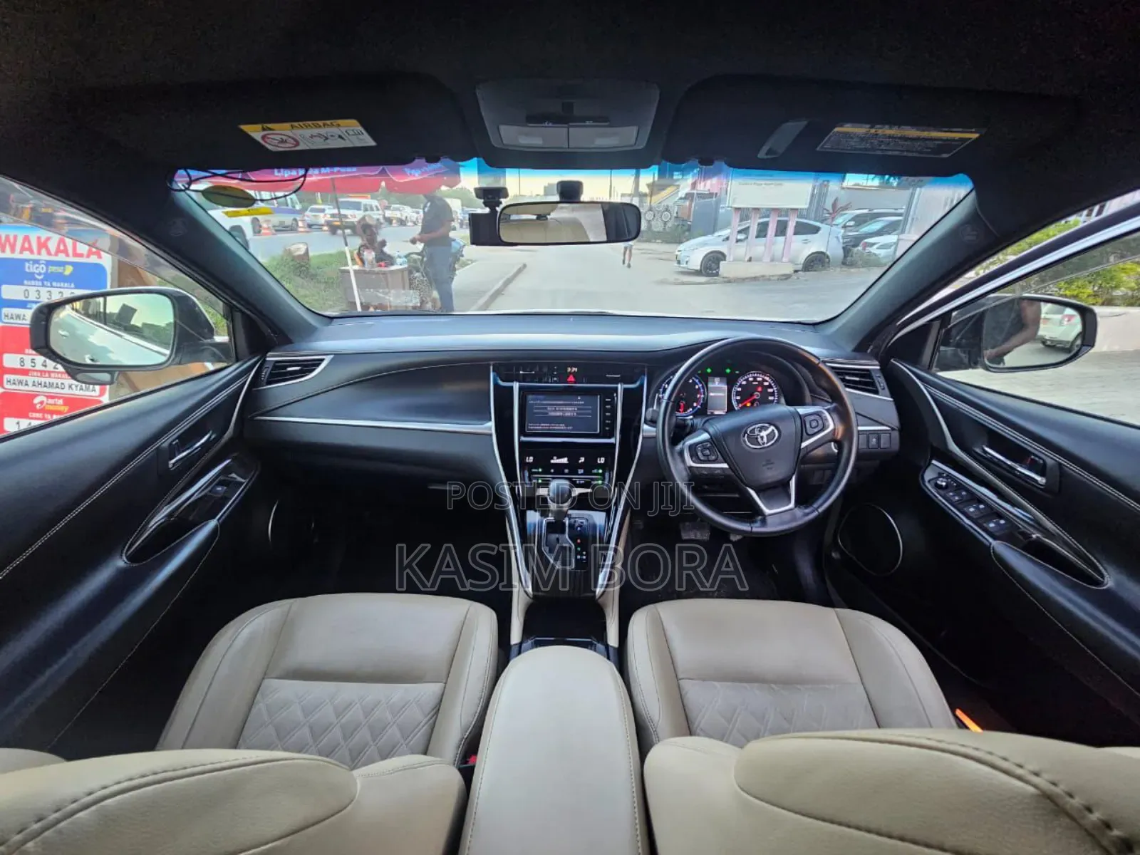 Toyota Harrier 2.0 2016 White