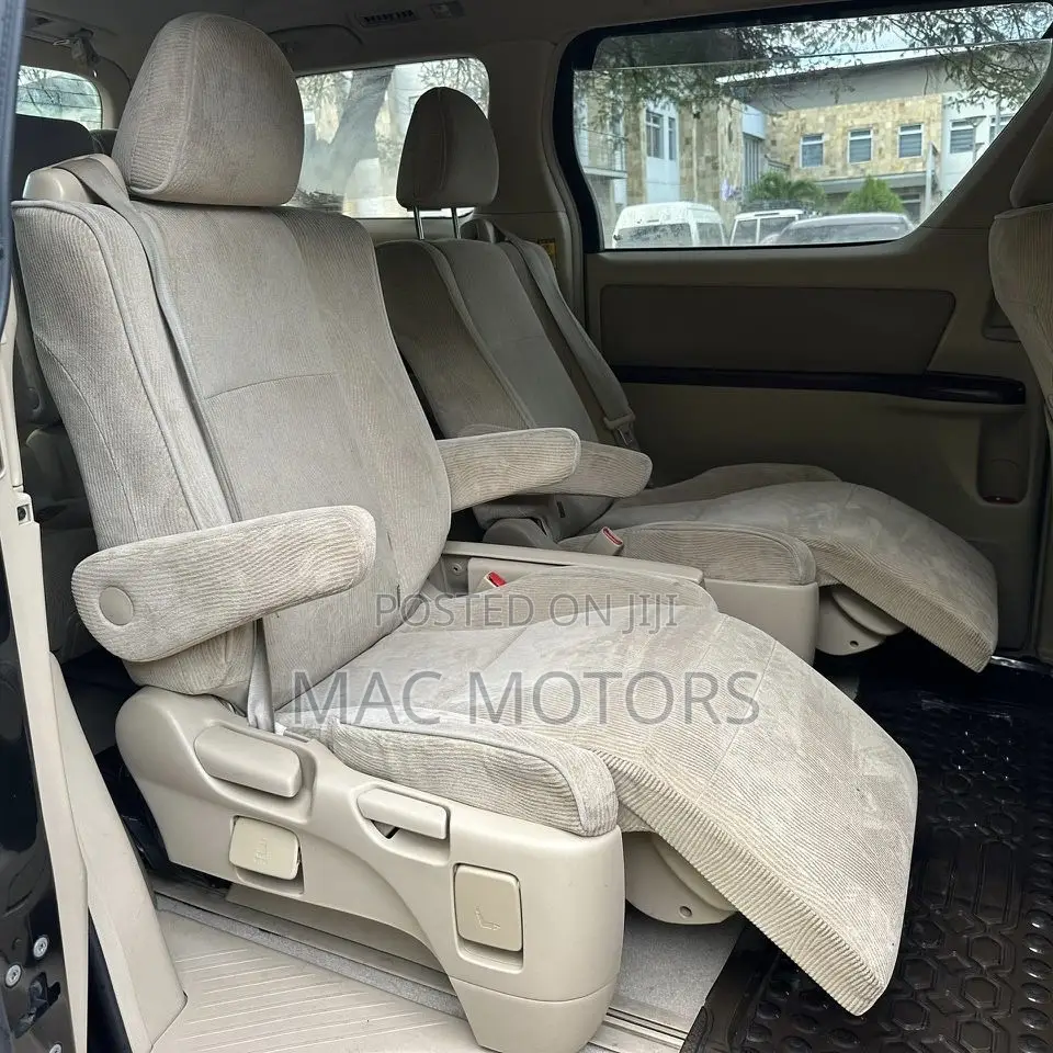 Toyota Alphard 2011 Black