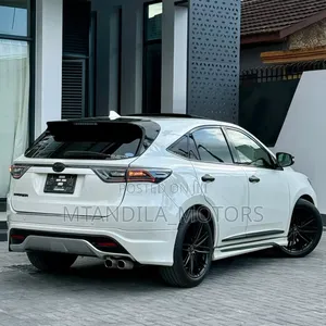 Toyota Harrier 2.5 Hybrid 4WD 2016 White
