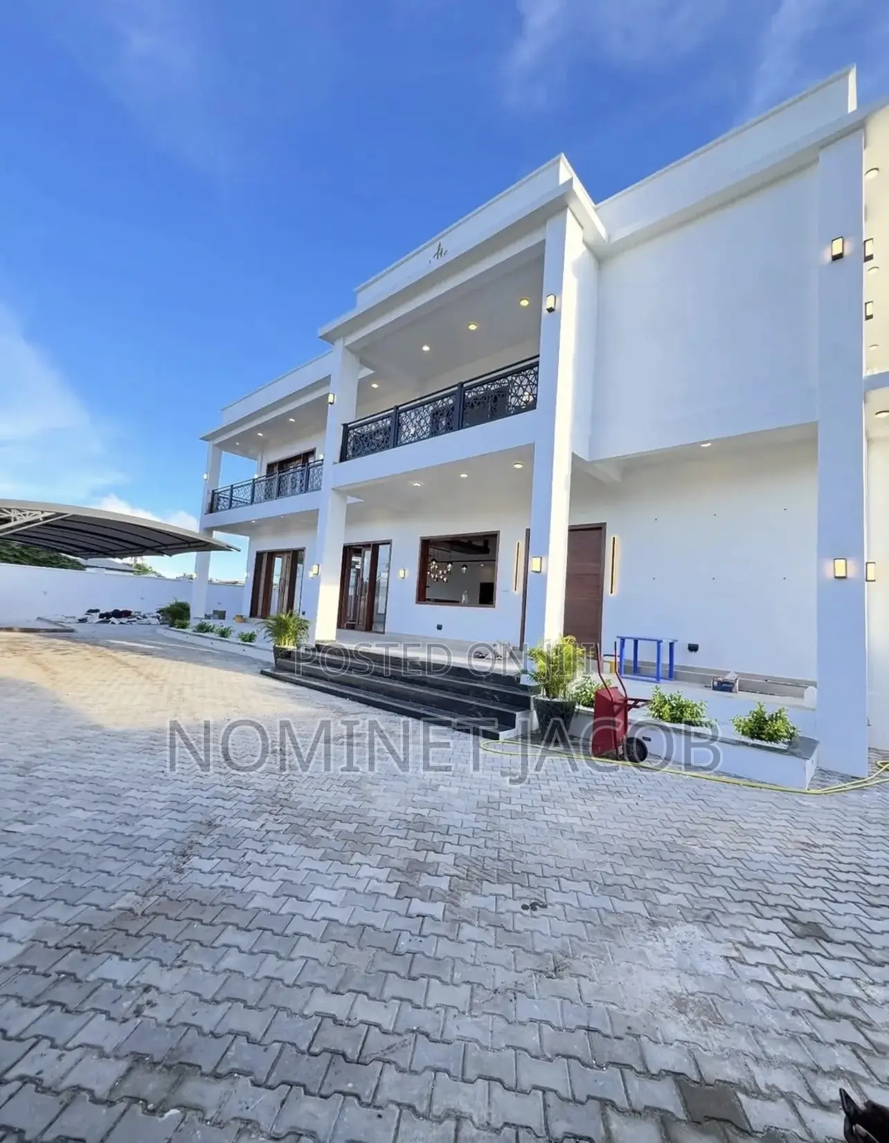 5bdrm House in Kigamboni Dar Es for sale