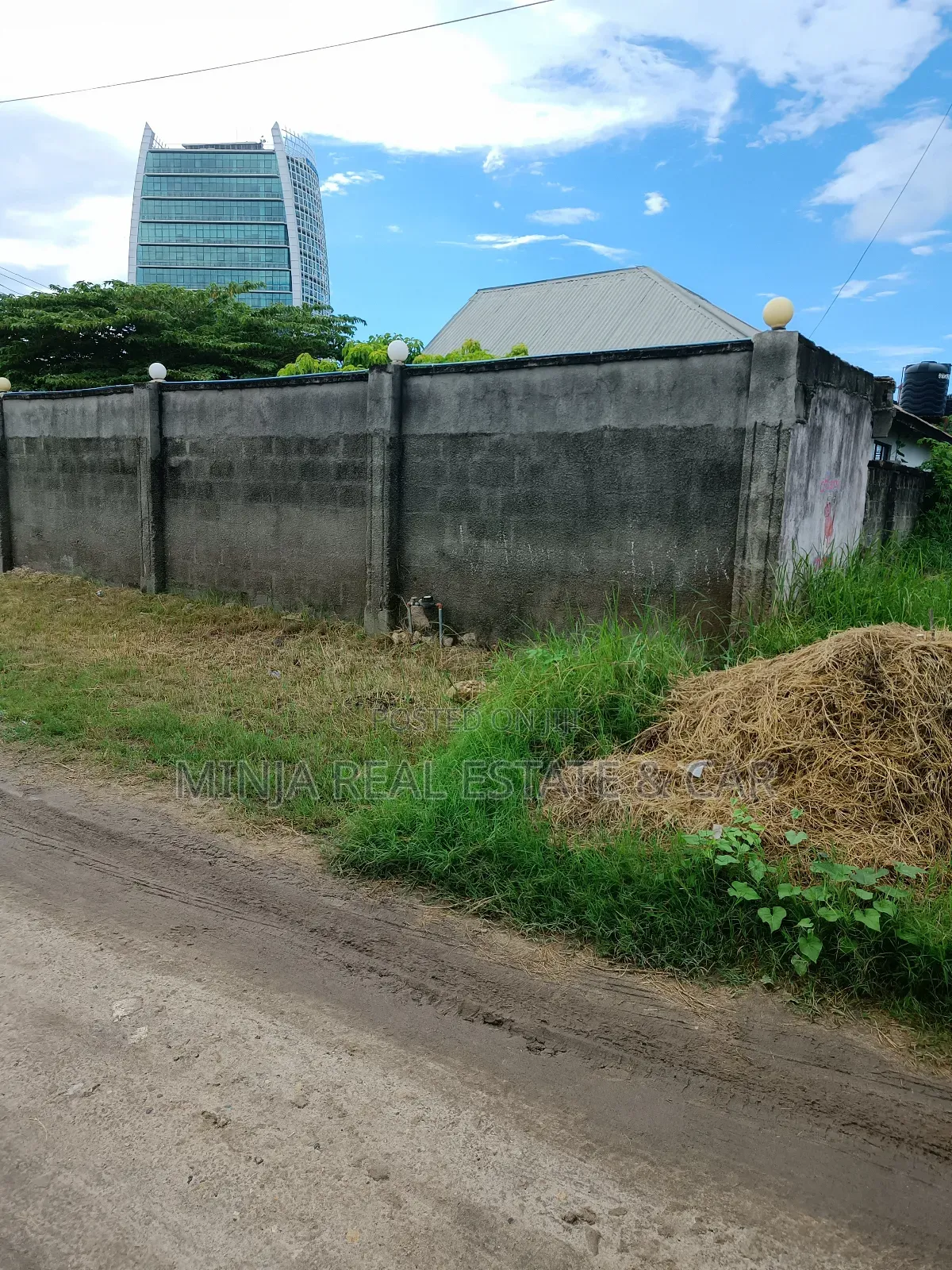 Plot for Sale Victoria