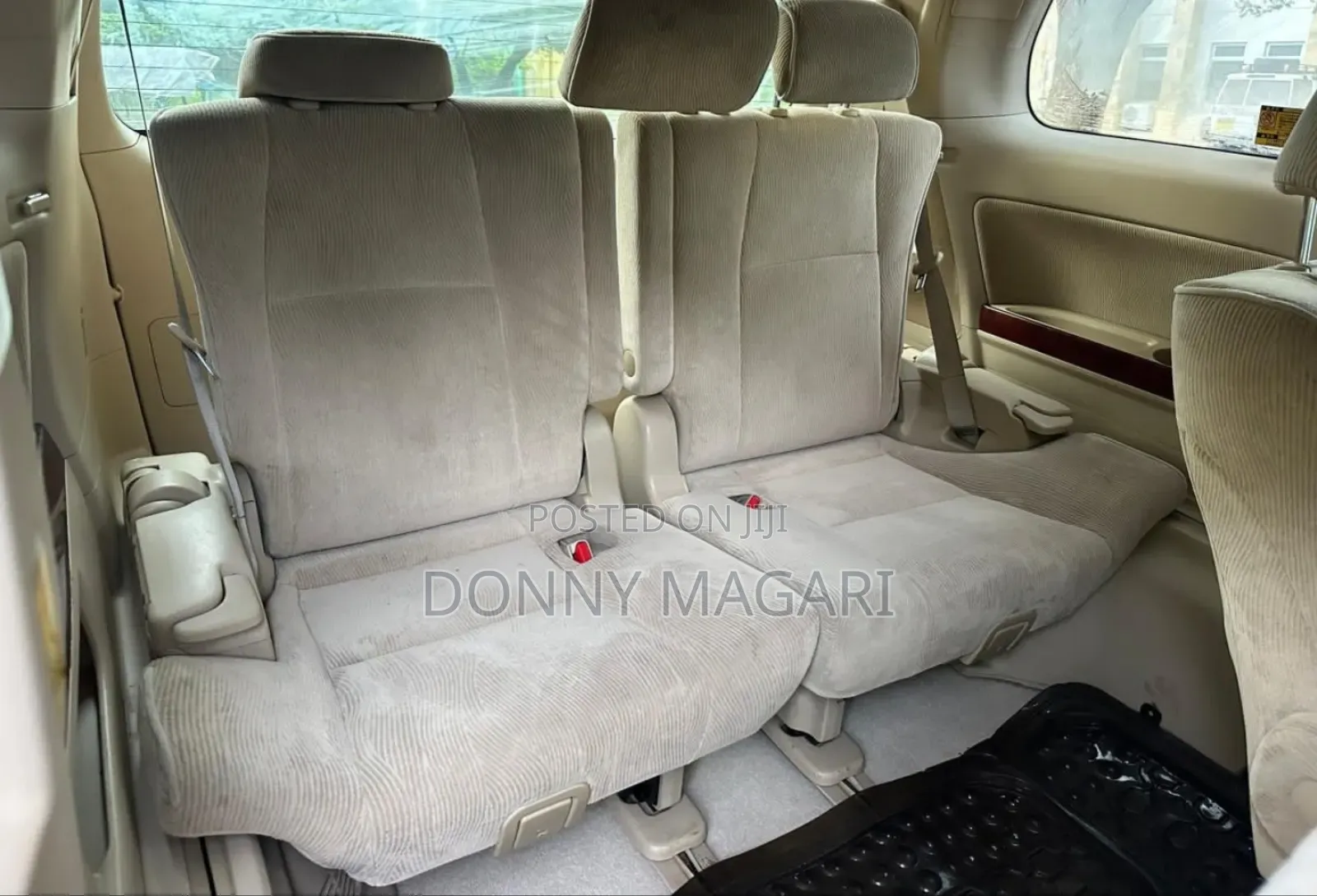 Toyota Alphard 2011 Black