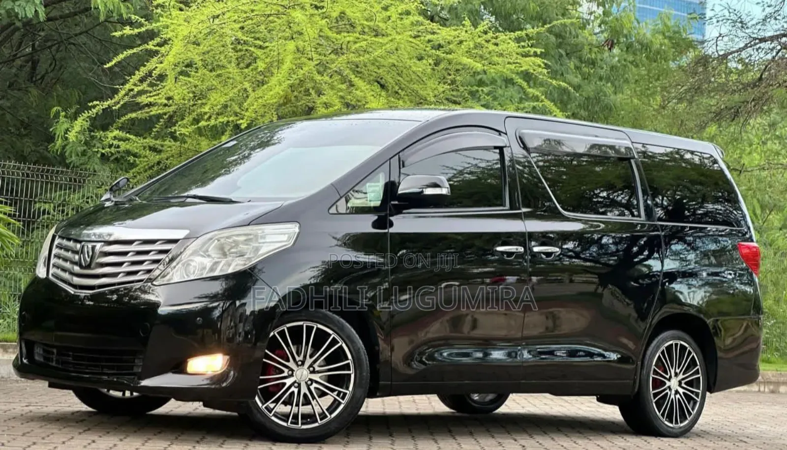Toyota Alphard 2011 Black