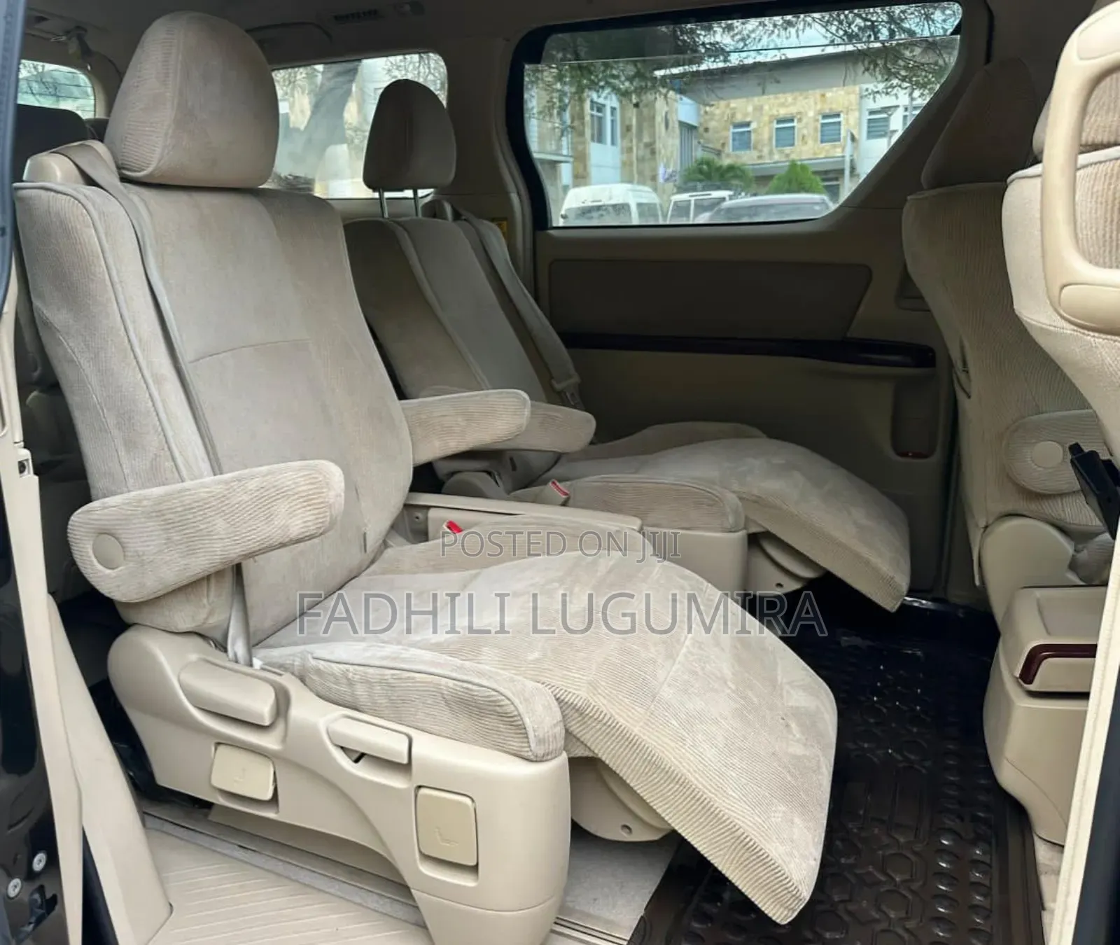 Toyota Alphard 2011 Black