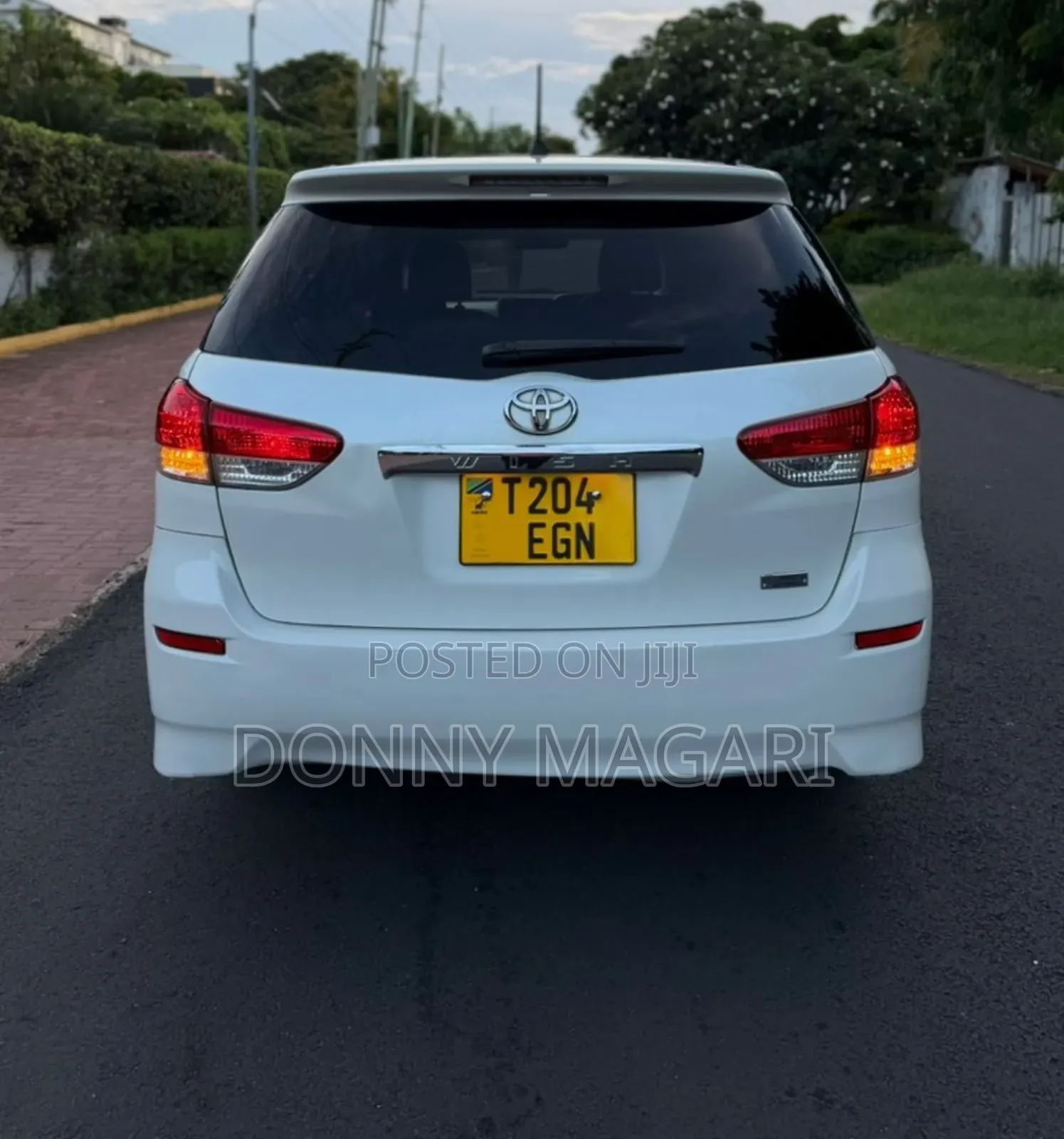 Toyota Wish 2010 White