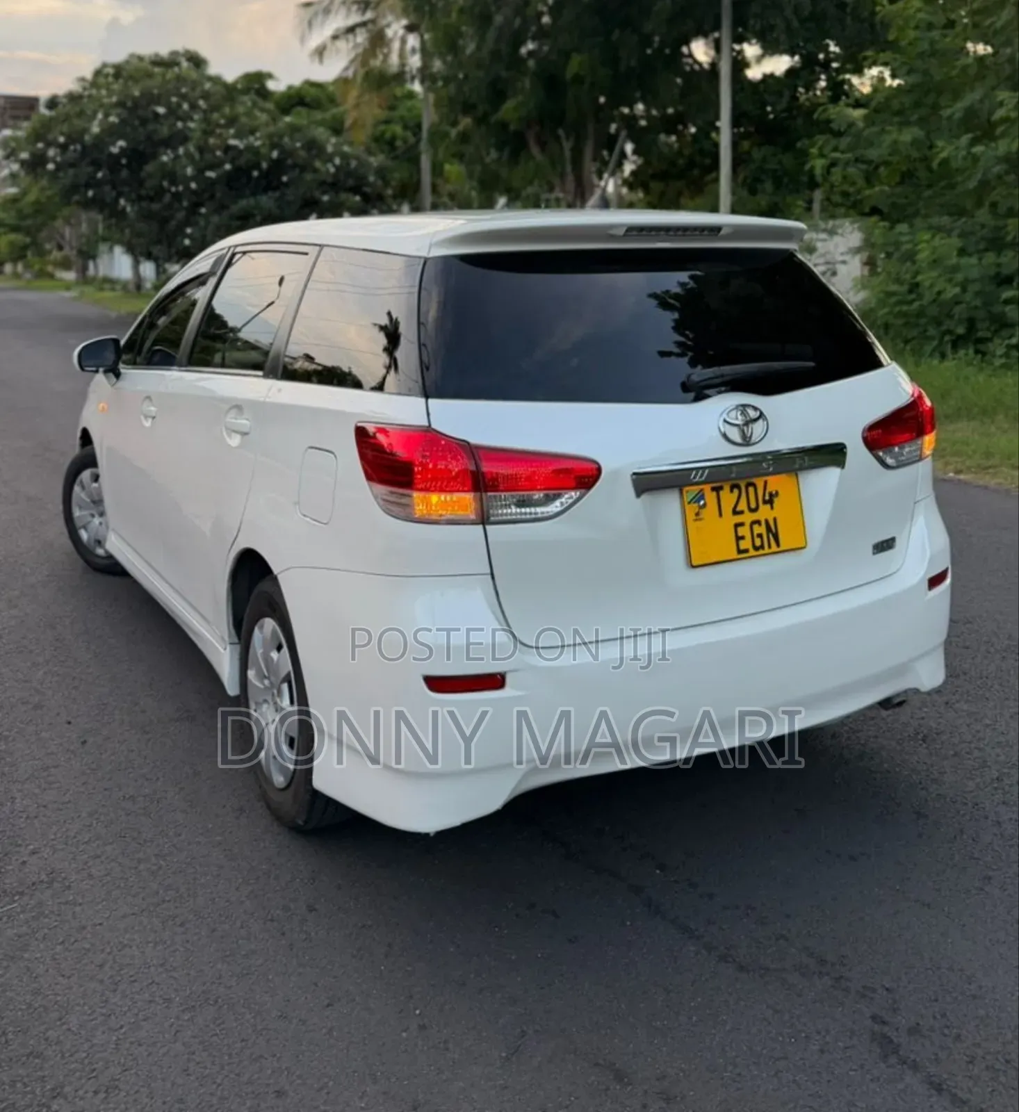 Toyota Wish 2010 White