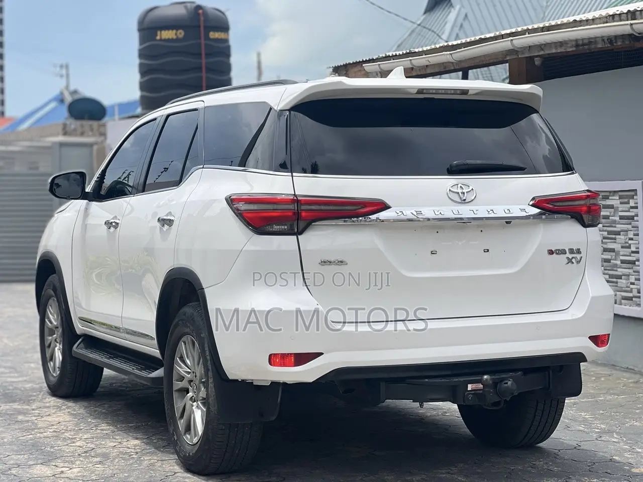 Toyota Fortuner 2.8 D AWD 2020 White