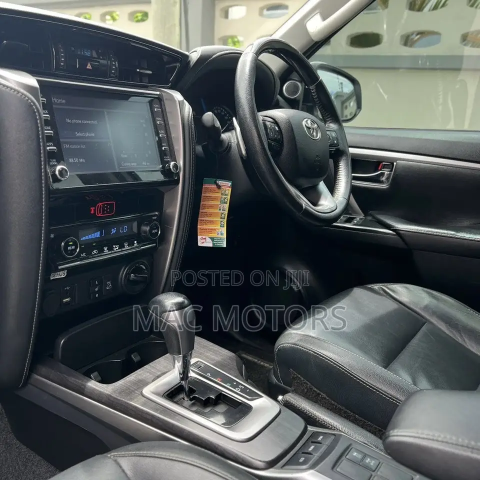 Toyota Fortuner 2.8 D AWD 2020 White